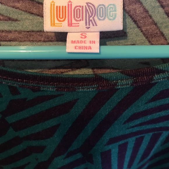 Size small Irma green and purple lularoe - Picture 2 of 2